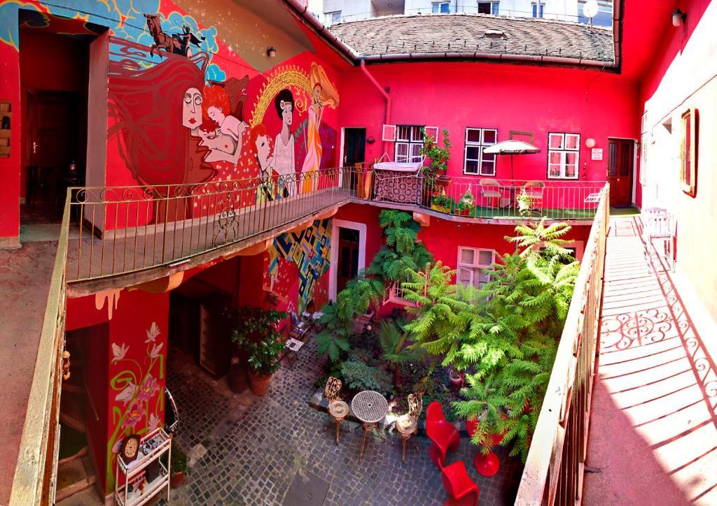 Santico Art Hotel And Hostel Budapest Exterior foto
