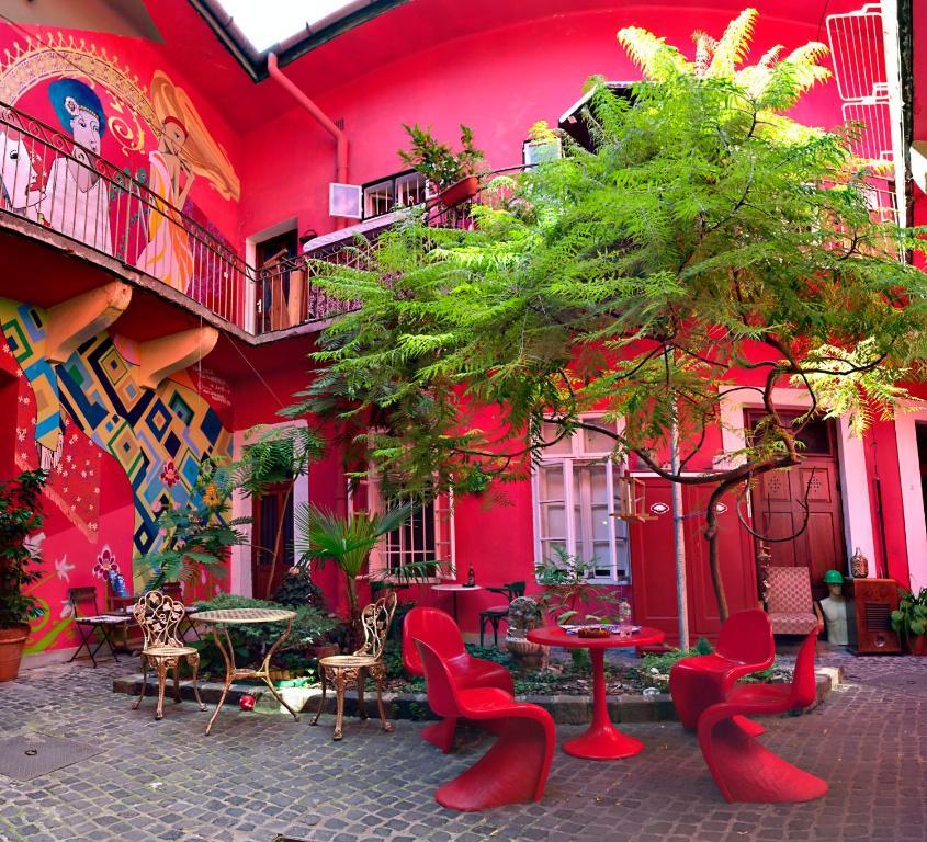 Santico Art Hotel And Hostel Budapest Habitación foto