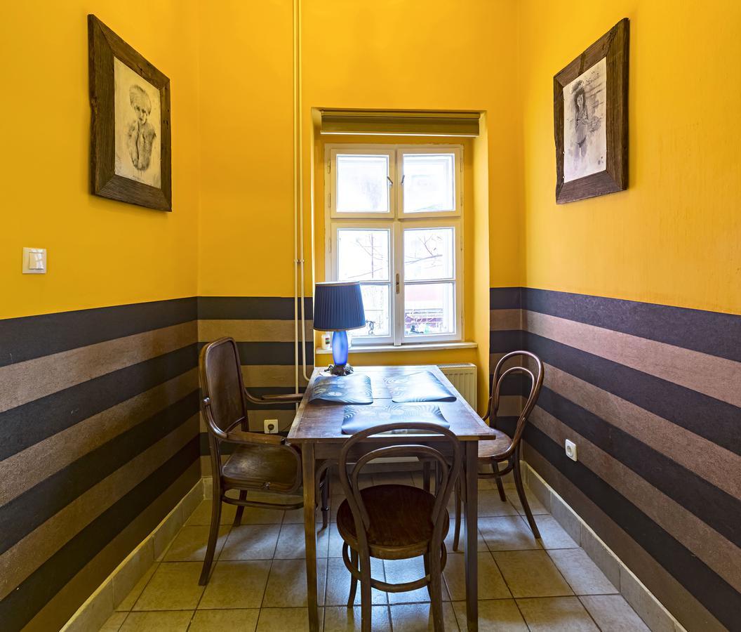 Santico Art Hotel And Hostel Budapest Exterior foto