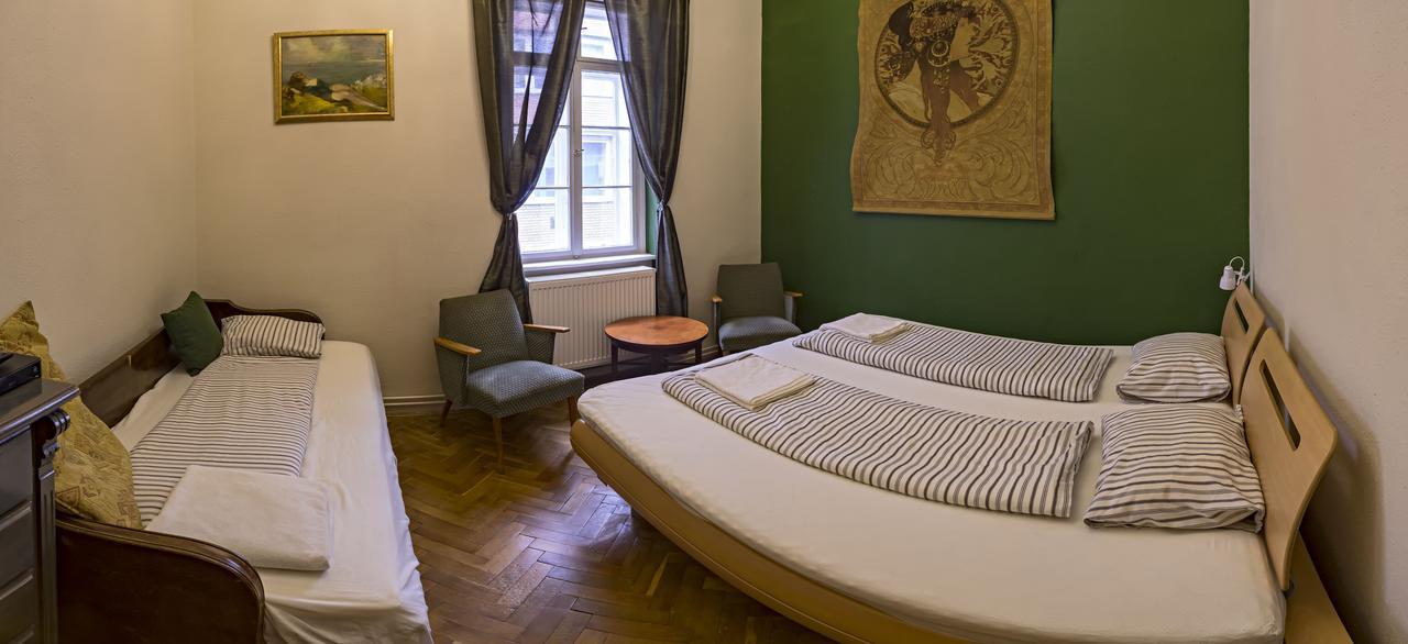 Santico Art Hotel And Hostel Budapest Exterior foto